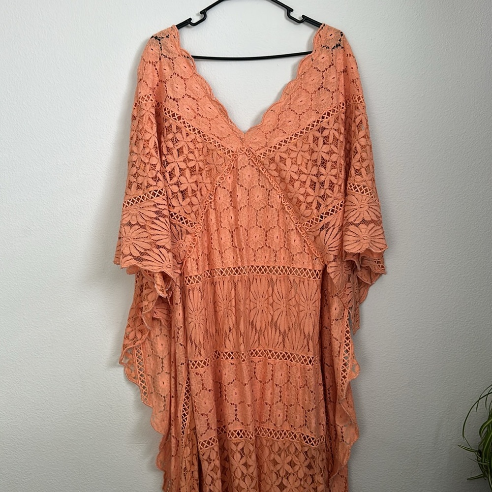 Jen's Pirate Booty Lilywhite Crochet Lace Swan Song Maxi Dress in Bloom XS - Picture 3 of 7